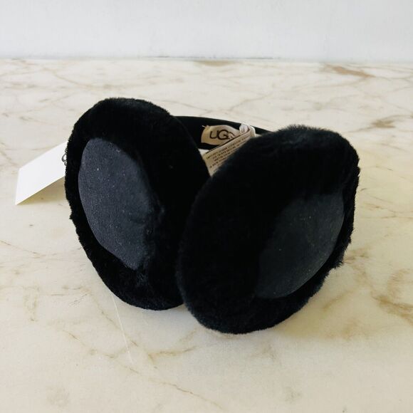 UGG AUSTRALIA Solid Black Sheepskin Earmuffs - Picture 2 of 10